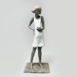 Kleiner Nestflüchter, Bronze, 2023, H: 18 cm
