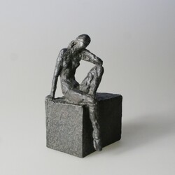 Klotz und Figur V., Bronze, 2012, H: 9 cm